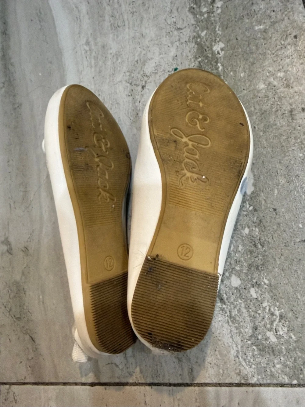 Cat & Jack Cream Bow Ballet Flats